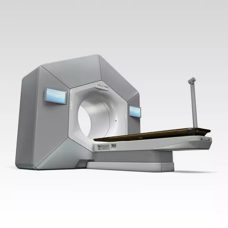 Radiation therapy linear accelerator